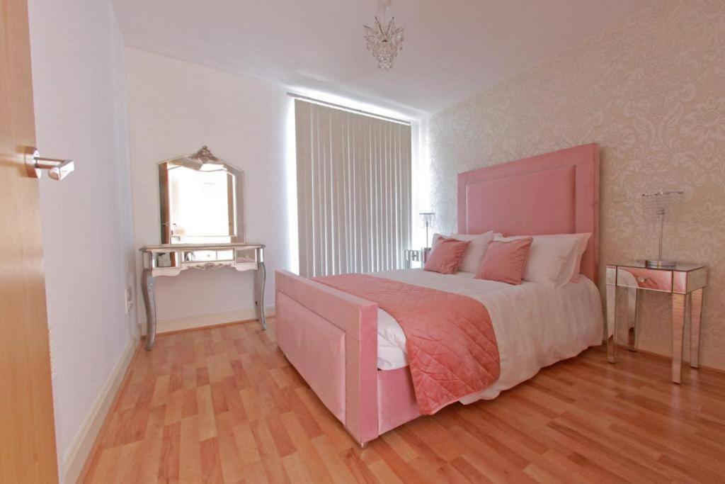 Chicstay Moura Birmingham Buitenkant foto